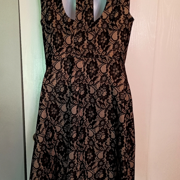 NWT EnFocus black lace dress, sz 12 - Picture 2 of 4